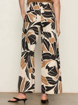 Academy Wide Leg Lotus
